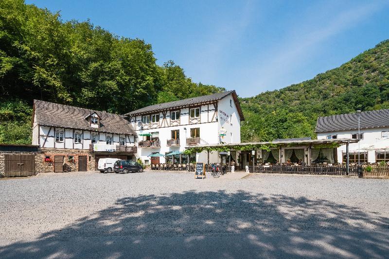 Landhotel Ringelsteiner Muehle Moselkern Exterior photo
